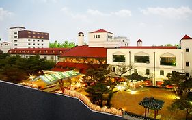 Onyang Hot Spring Hotel